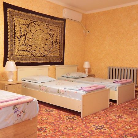 Lion Guest House Bukhara Esterno foto