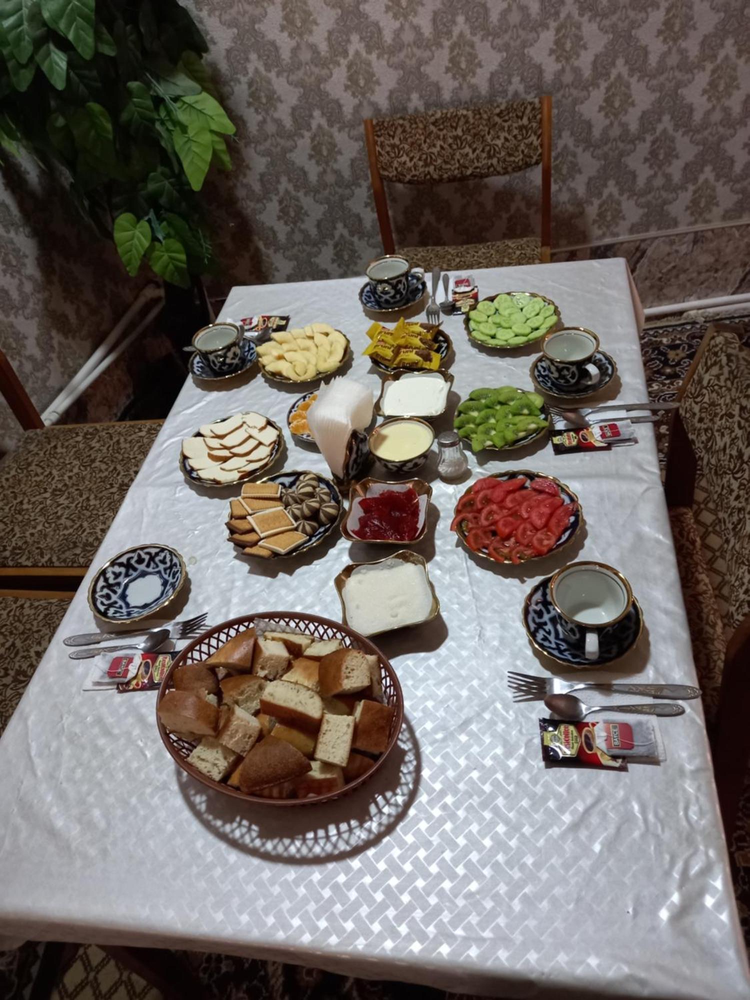 Lion Guest House Bukhara Esterno foto